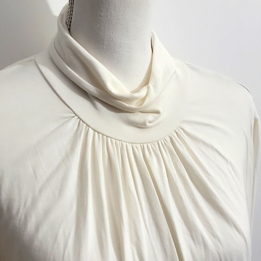 Spense Women's Elegant Creamy Beige Pleated Detail Turtleneck Top